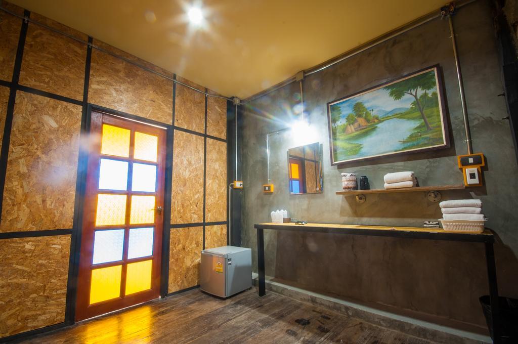 Baantung Homestay Мукдахан Экстерьер фото